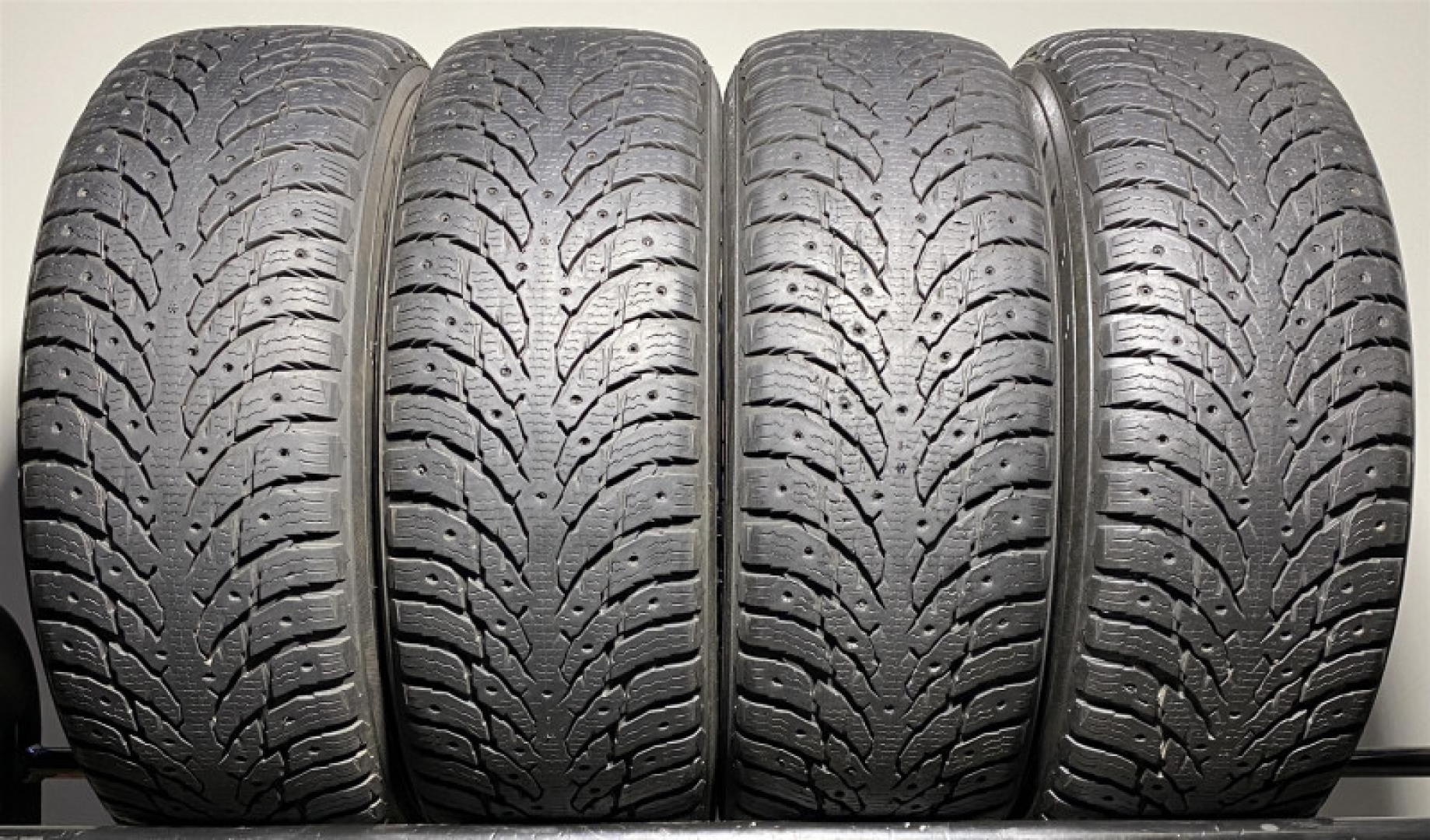 Nokian Hakkapeliitta 9 SUV 255/60R18 112 T Lamellrehvid