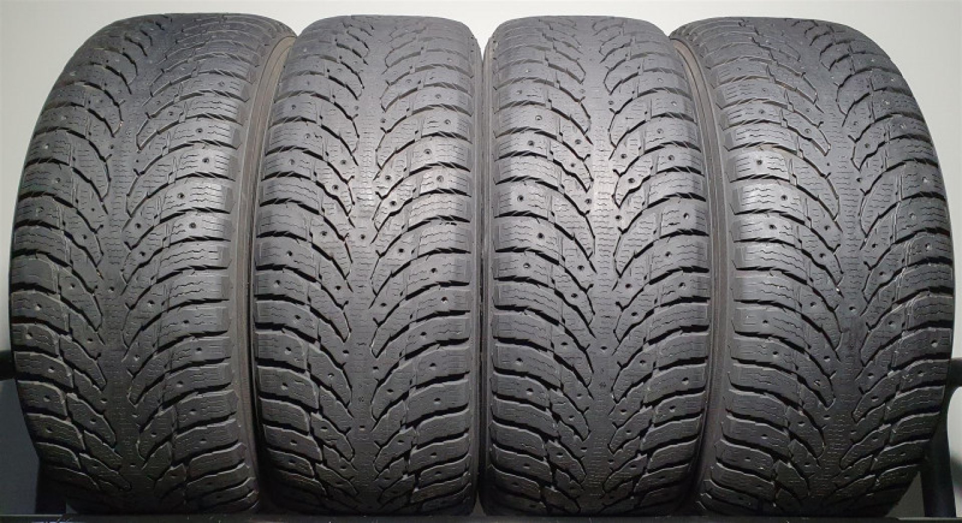 Nokian Hakkapeliitta 9 SUV 285/45R20 112 T Ламельные шины