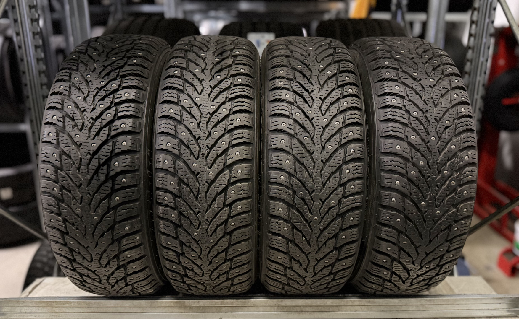 Nokian Hakkapeliitta 9 195/65R15 95 T
