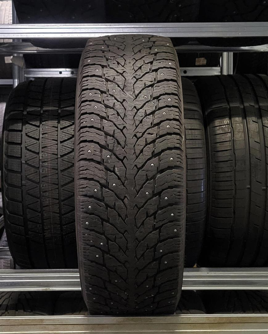 Nokian Hakkapeliitta C4 215/65R16C 109/107 R