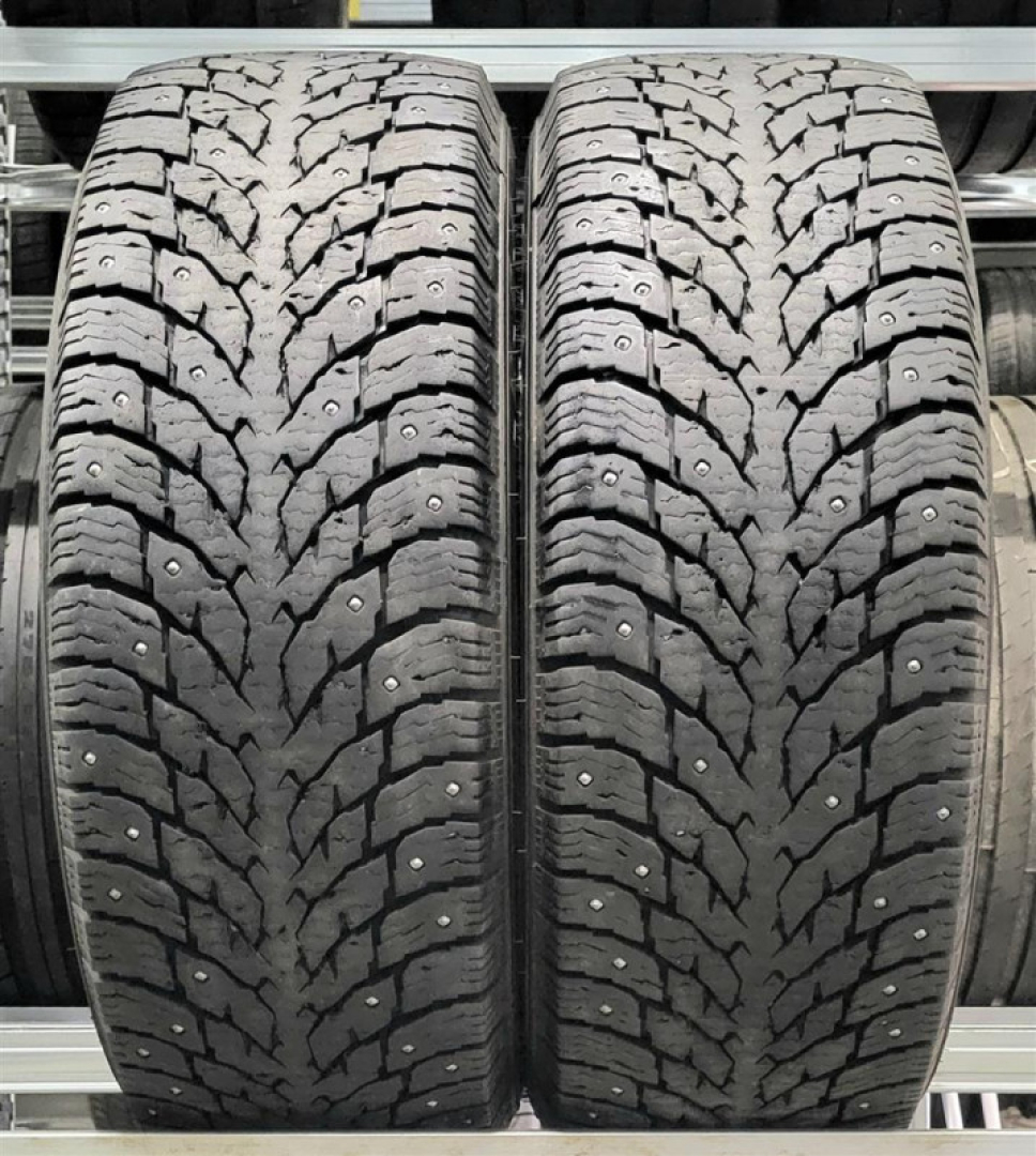 Nokian Hakkapeliitta C4 225/65R16C 112/110R Шипованная
