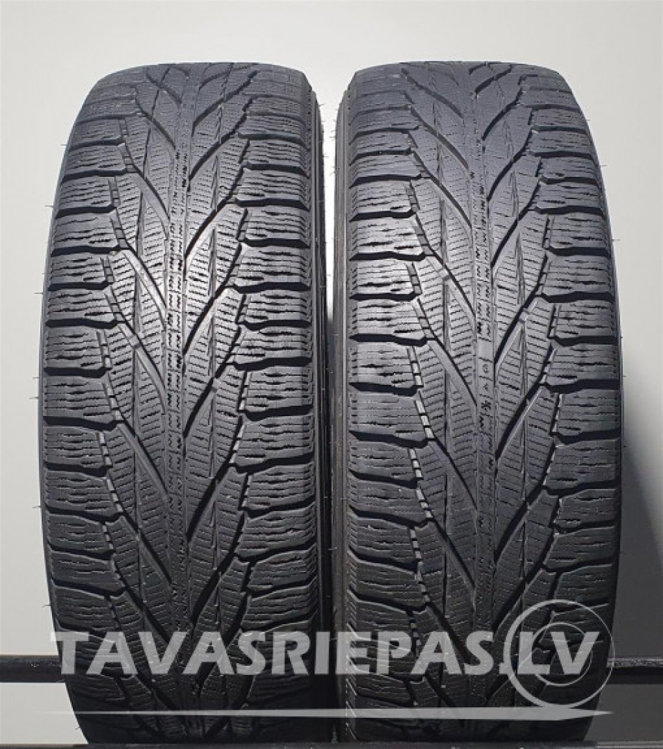 Nokian Hakkapeliitta R2 SUV 215/65R17 103 R