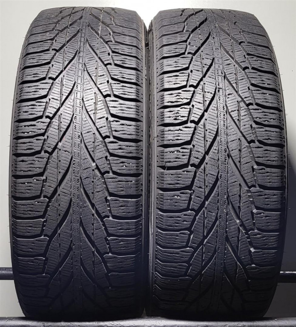 Nokian Hakkapeliitta R2 SUV 275/65R18 116 R Ламельные шины