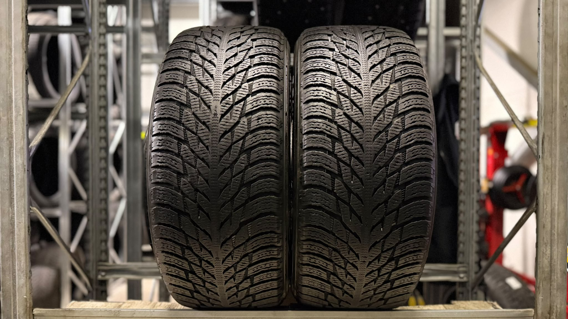 Nokian Hakkapeliitta R3 SUV 265/50R19 110 R Friction tires