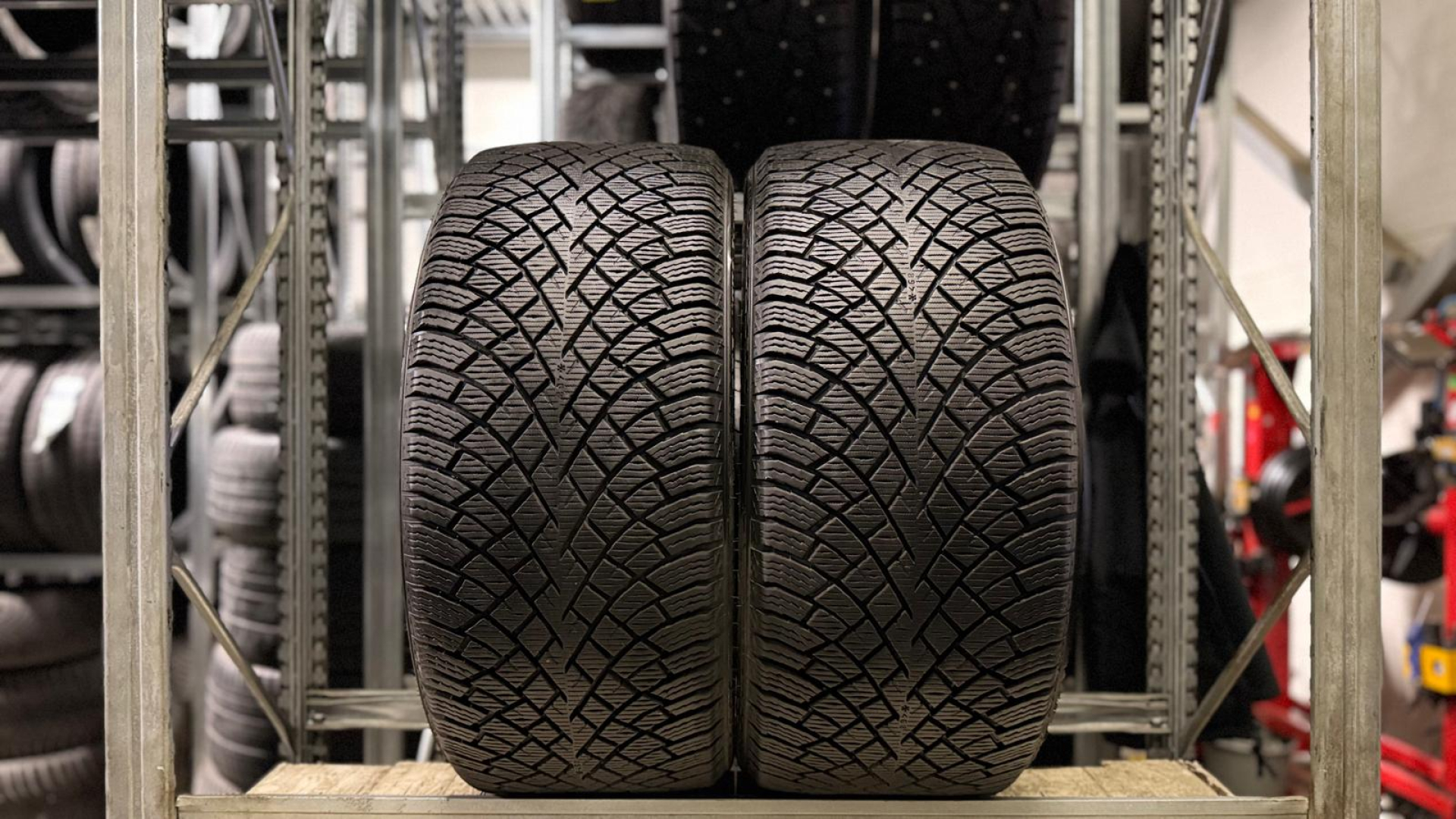 Nokian Hakkapeliitta R5 SUV 285/40R21 109 T Lamellrehvid
