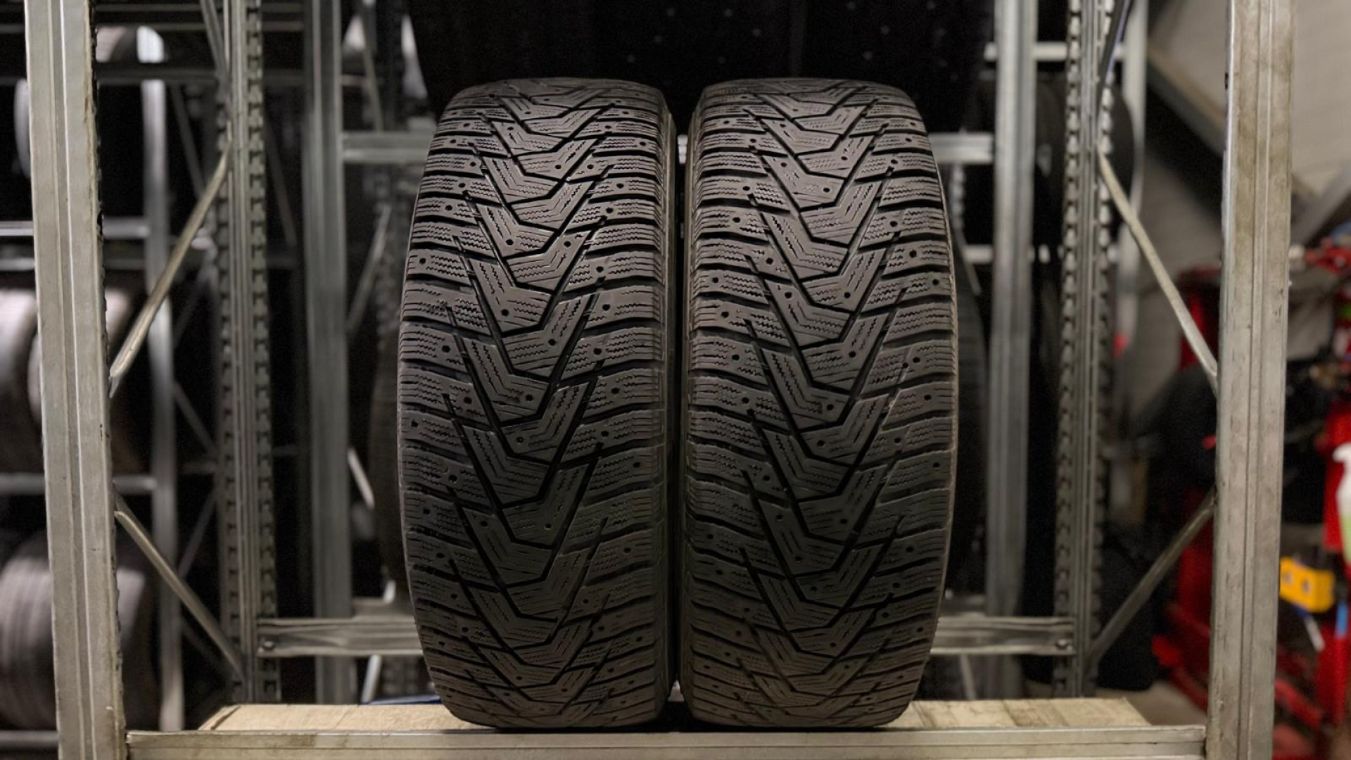 Hankook Winter i*pike X W429A 235/60R18 107 T Ламельные шины