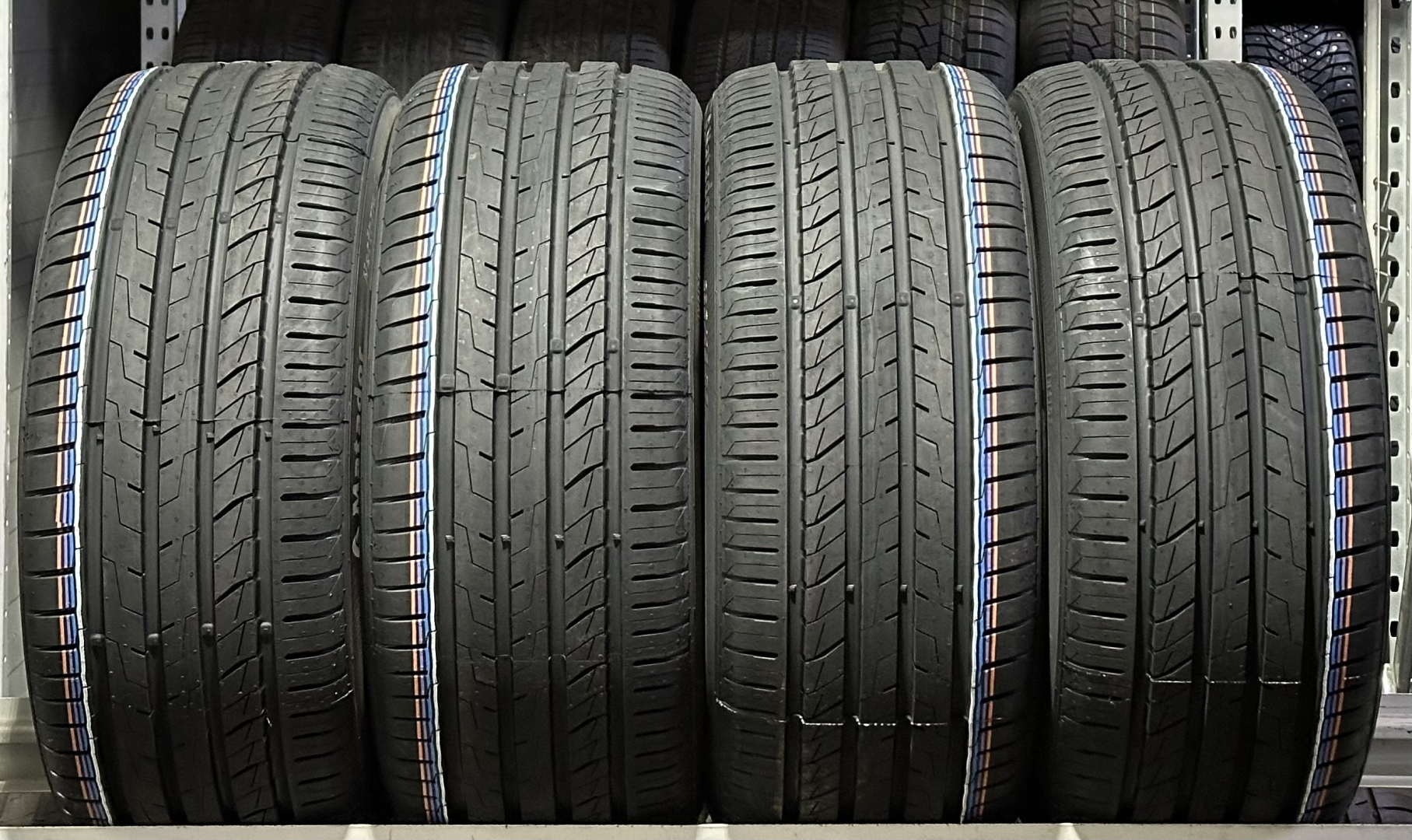 MATADOR Hectorra 5 235/45R17 97 Y Летние шины