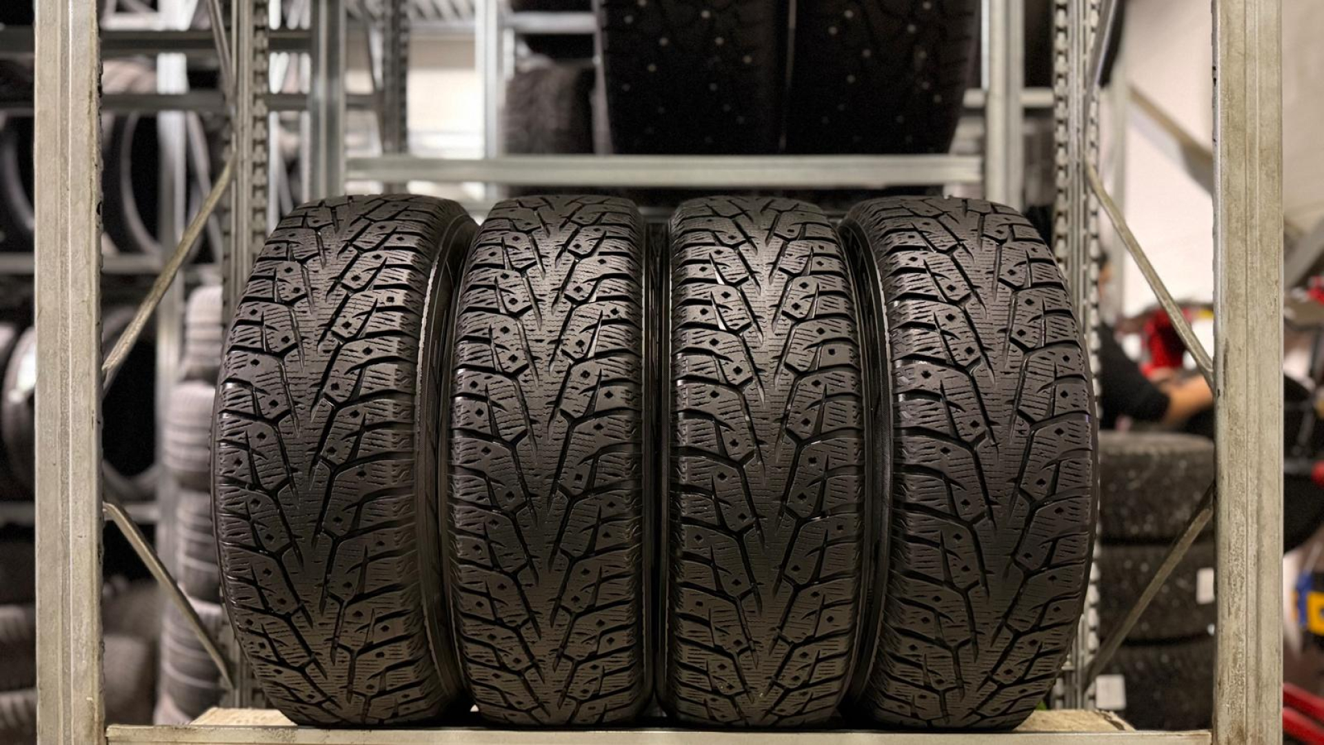 Yokohama Ice Guard Stud IG55 205/60R16 96 T