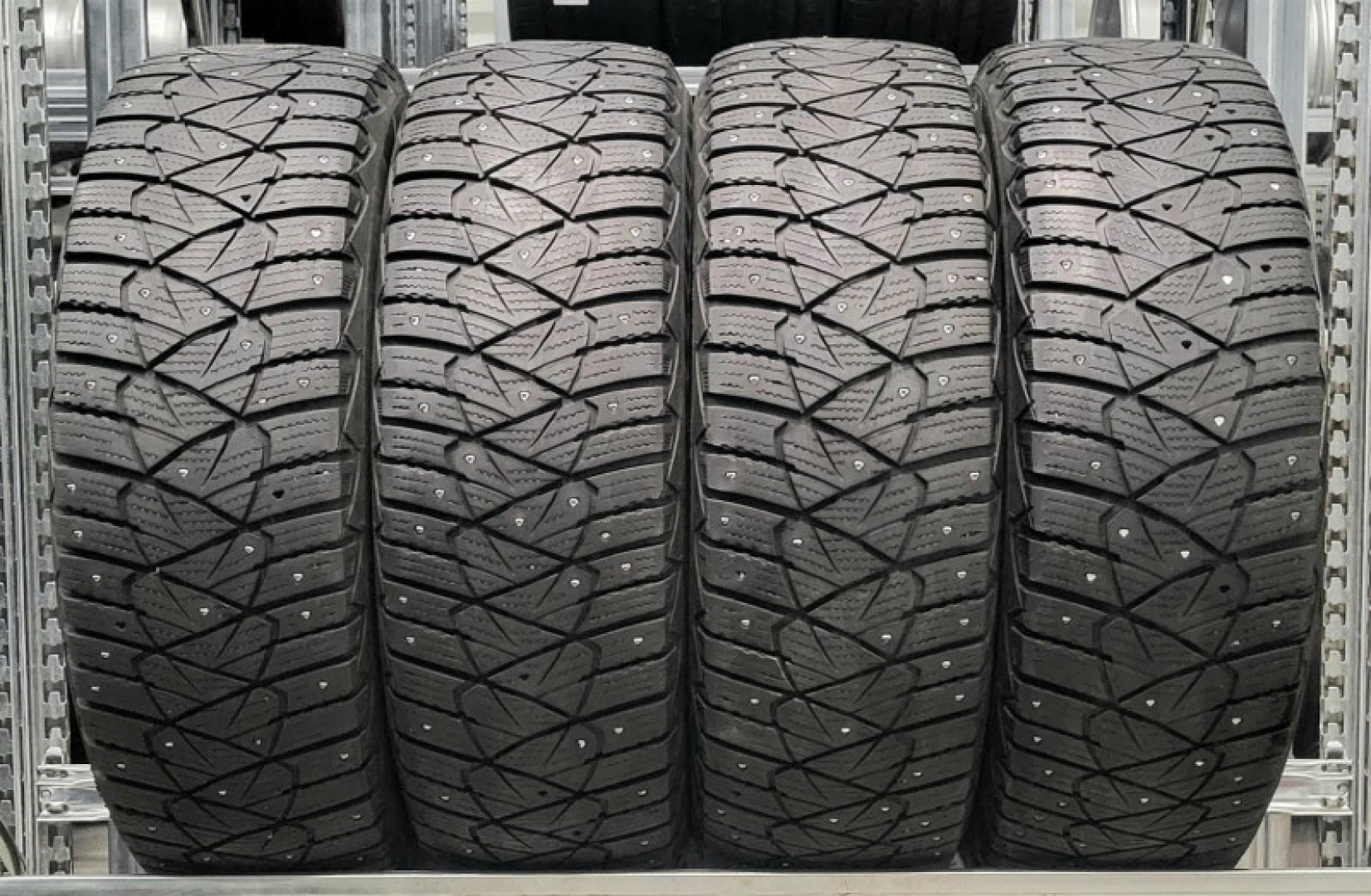 Dunlop Ice Touch 185/60R15 88 T Naastrehvid