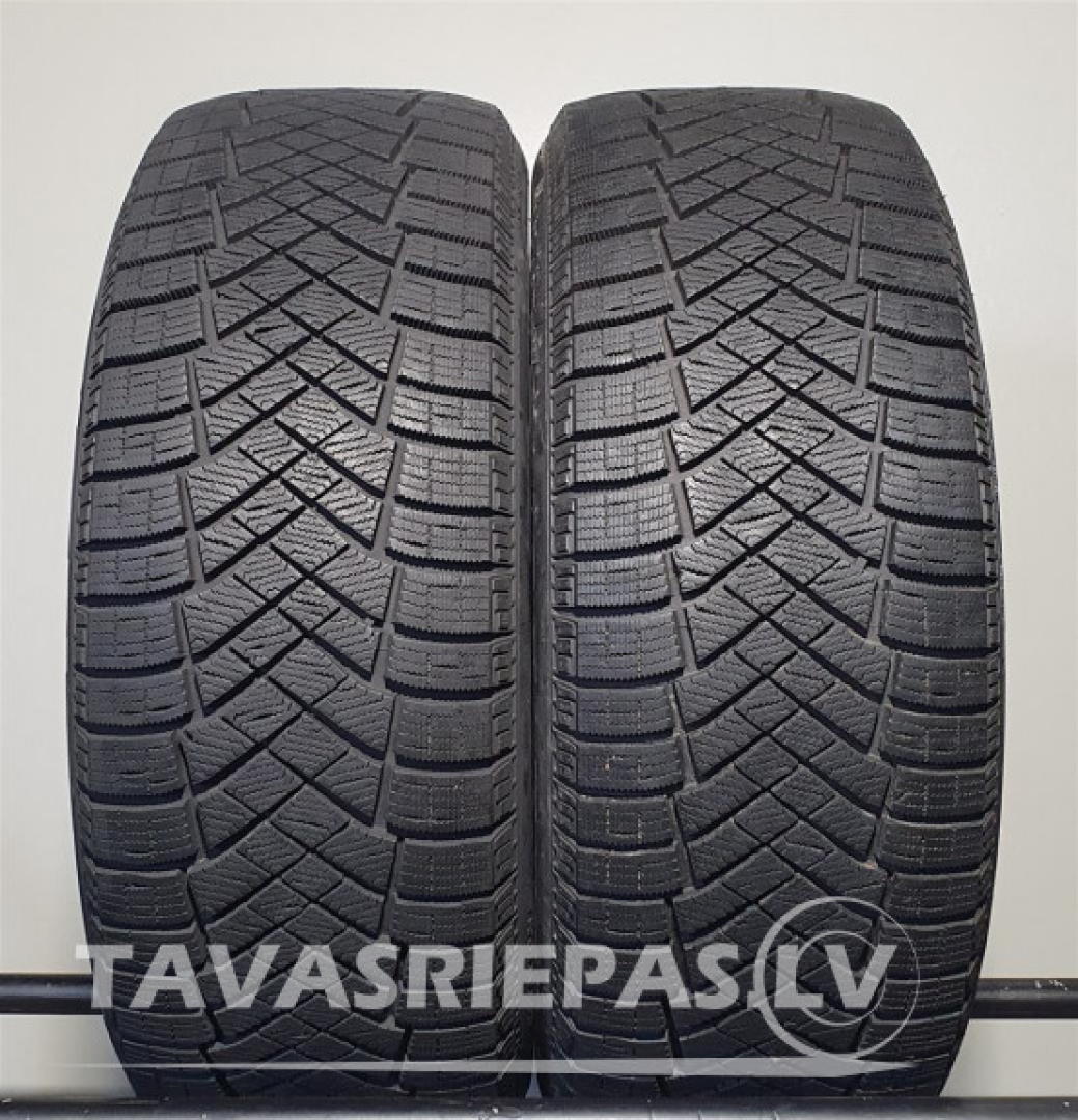 Pirelli Ice Zero FR 225/55R17 97 H Lamellrehvid