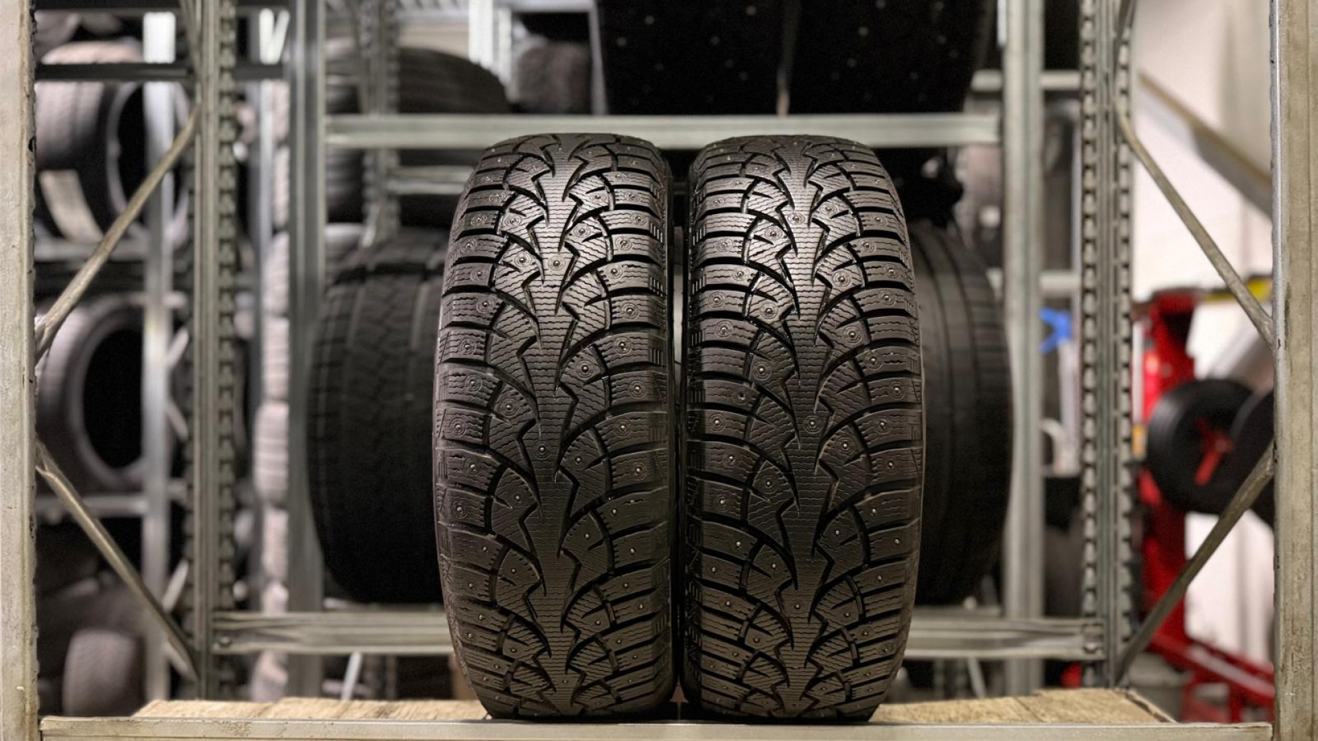 Arivo IceClaw ARW4 205/60R16 96 T Naastrehvid