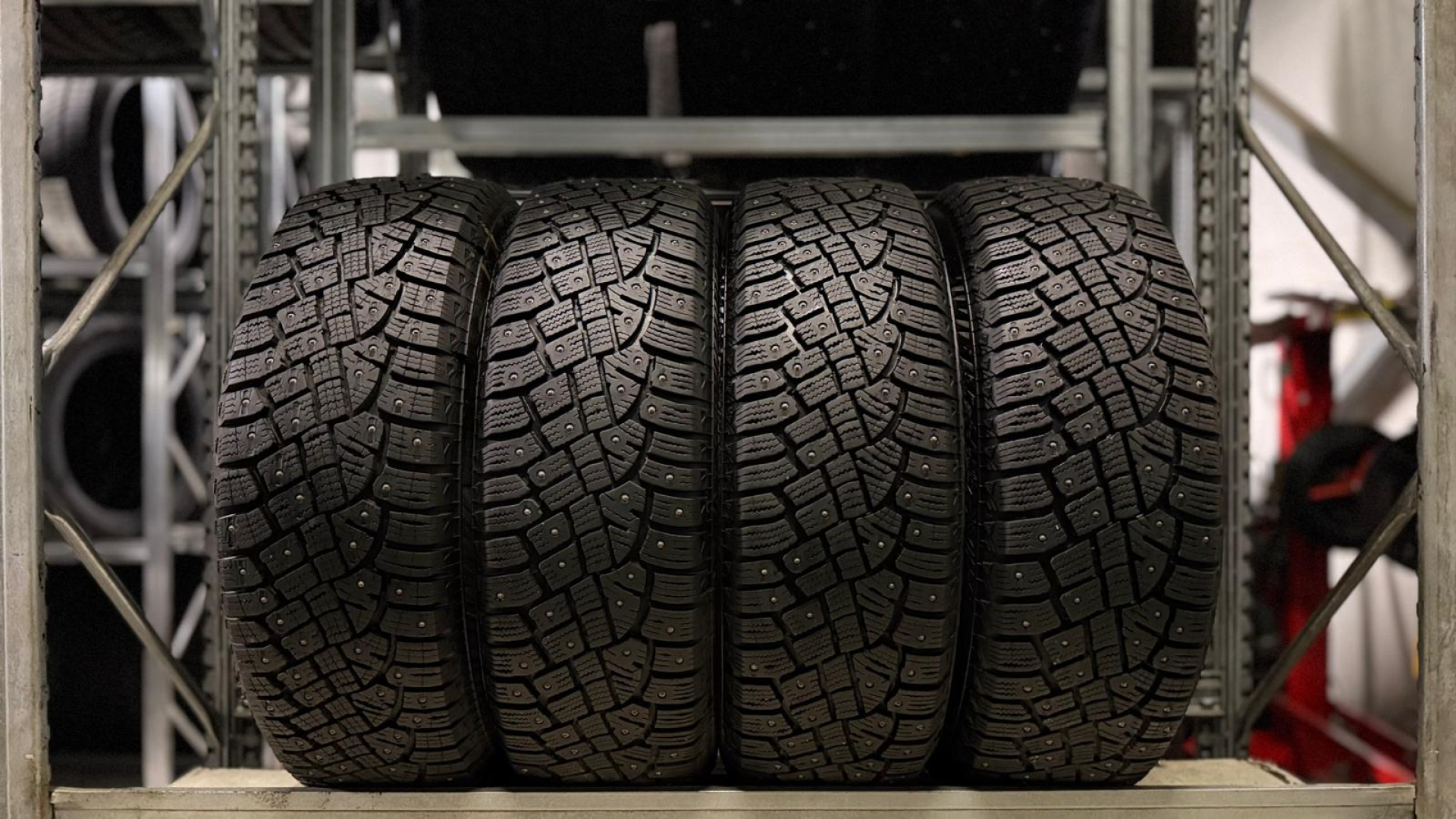Continental IceContact 2 185/65R15 92 T