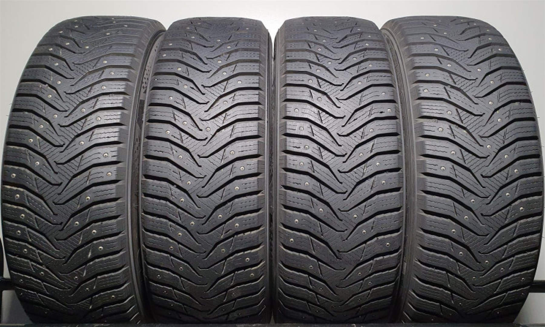 Kumho Winter Craft Suv Ws31 Ice 225/65R17 106 T Ламельные шины