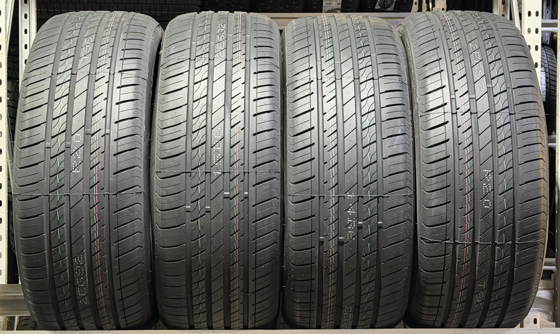 Sonix L-ZEAL 56 245/50R19 105 V Suverehvid