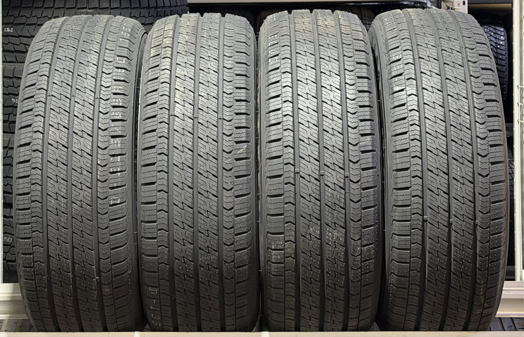 Atlander LANDER ALLSEASON VAN ATL56 235/65R16C 121/119 R All-season tires