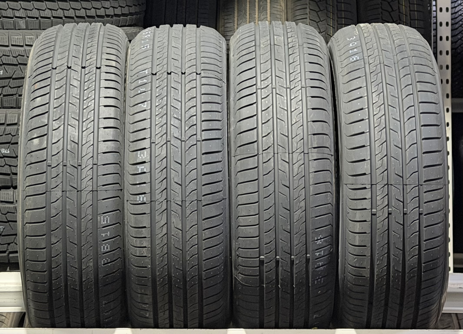 Atlander LANDER XSPORT ATL33 185/65R15 92 T Летние шины
