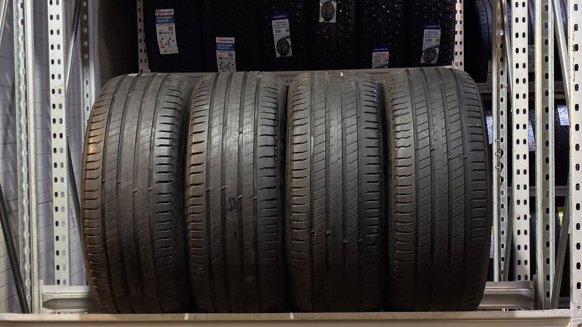 Michelin Latitude Sport 3 235/55R18 100 V Suverehvid