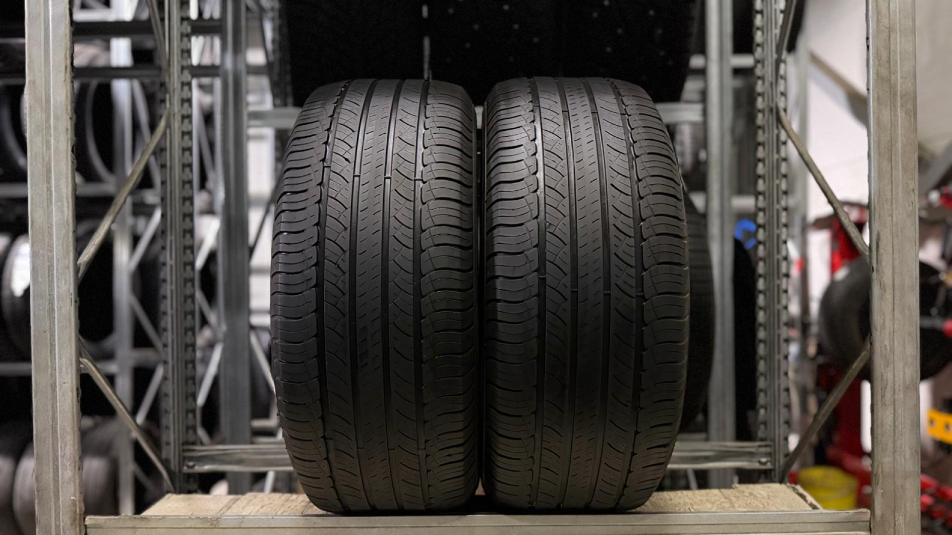 Michelin Latitude Tour Hp 255/55R18 105 V MO Suverehvid