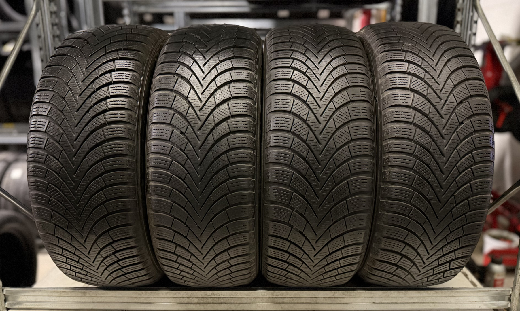 Maxxis Premitra Snow Wp6 205/55R17 95 V Friction tires
