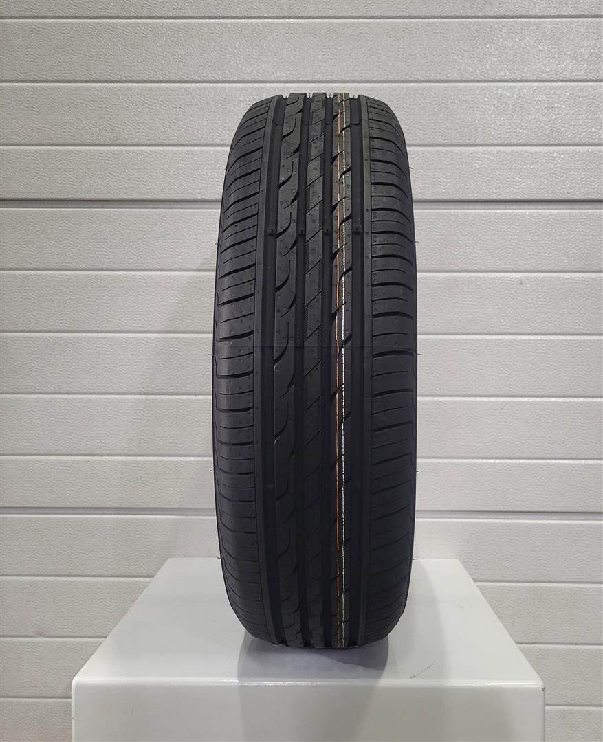 Marshal MH15 195/60R15 88 H Suverehvid