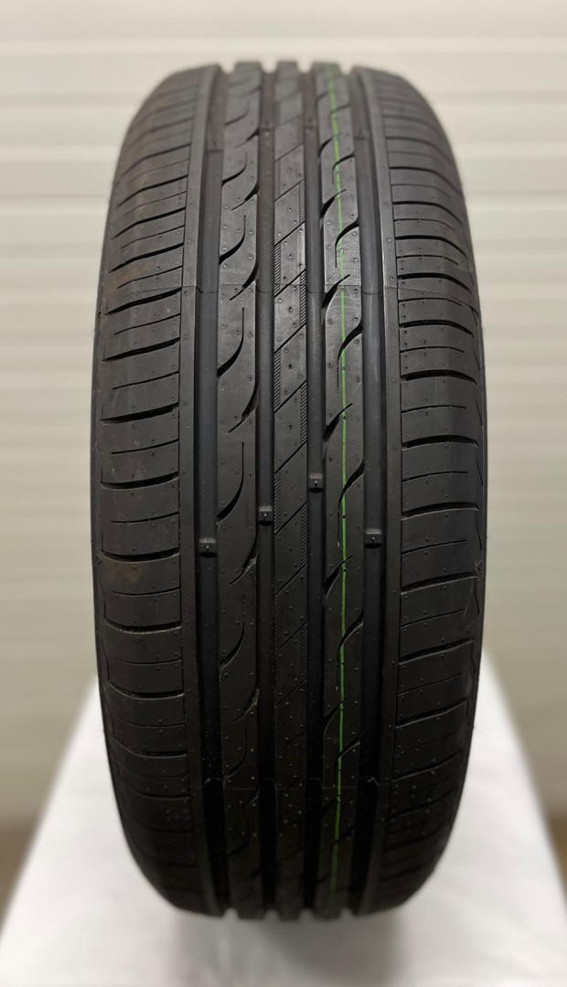 Marshal MH15 215/60R16 95 V Suverehvid