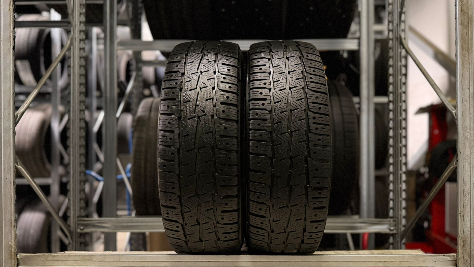 Michelin Agilis X-ice North 215/65R16C 109/107R Lamell