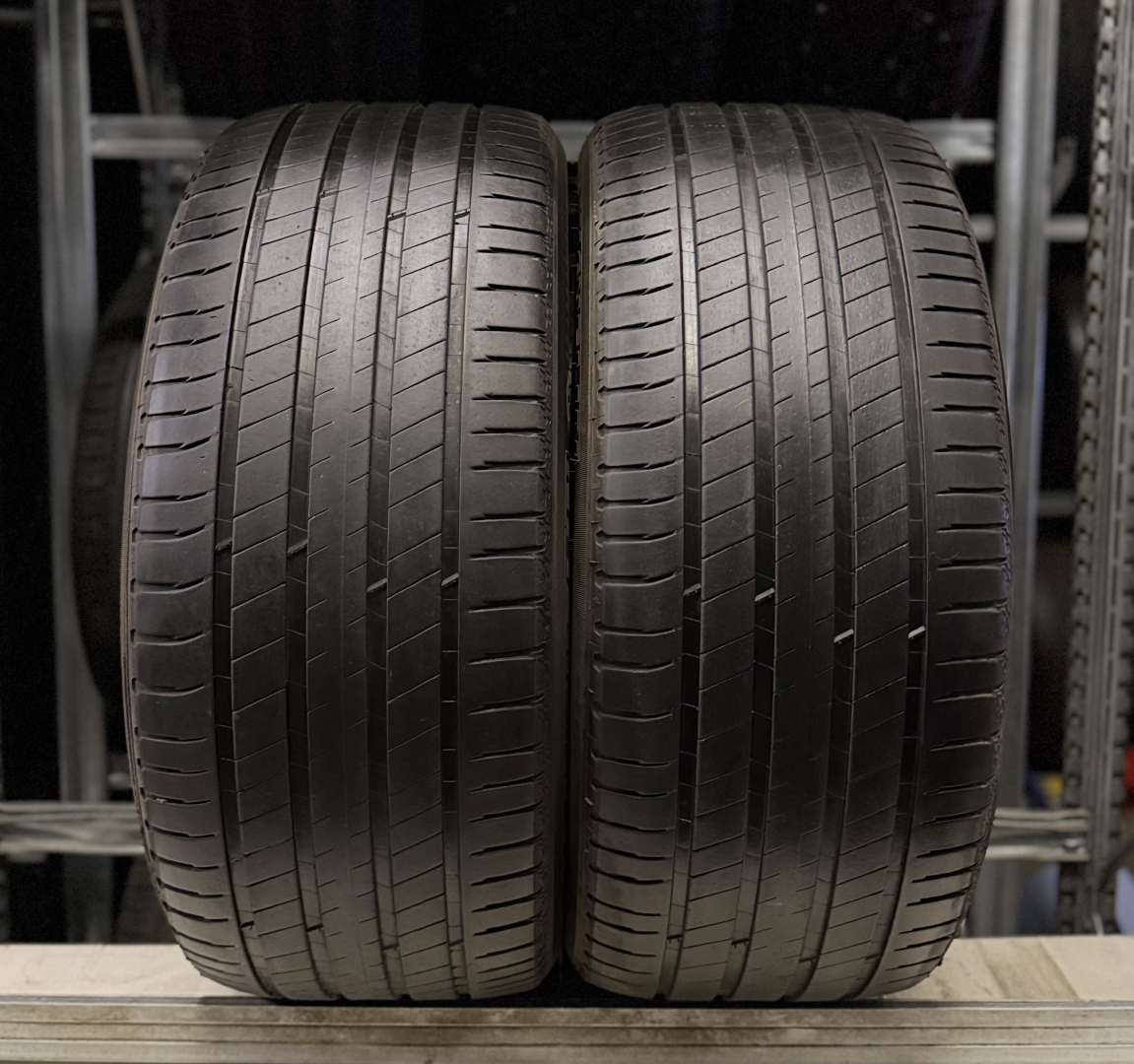 Michelin Latitude Sport 3 275/45R21 107 Y Acoustic MO-S Suverehvid