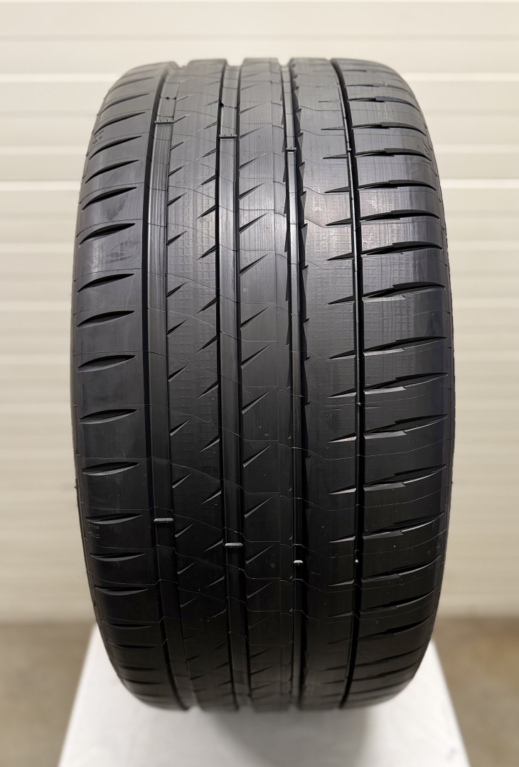 Michelin Pilot Sport 4 S 295/35R21 107 Y MO1