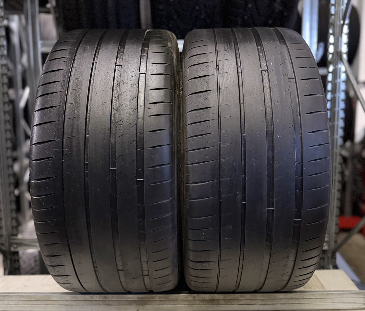 Michelin Pilot Sport 4 S 325/35R22 114 Y MO1 Летние шины