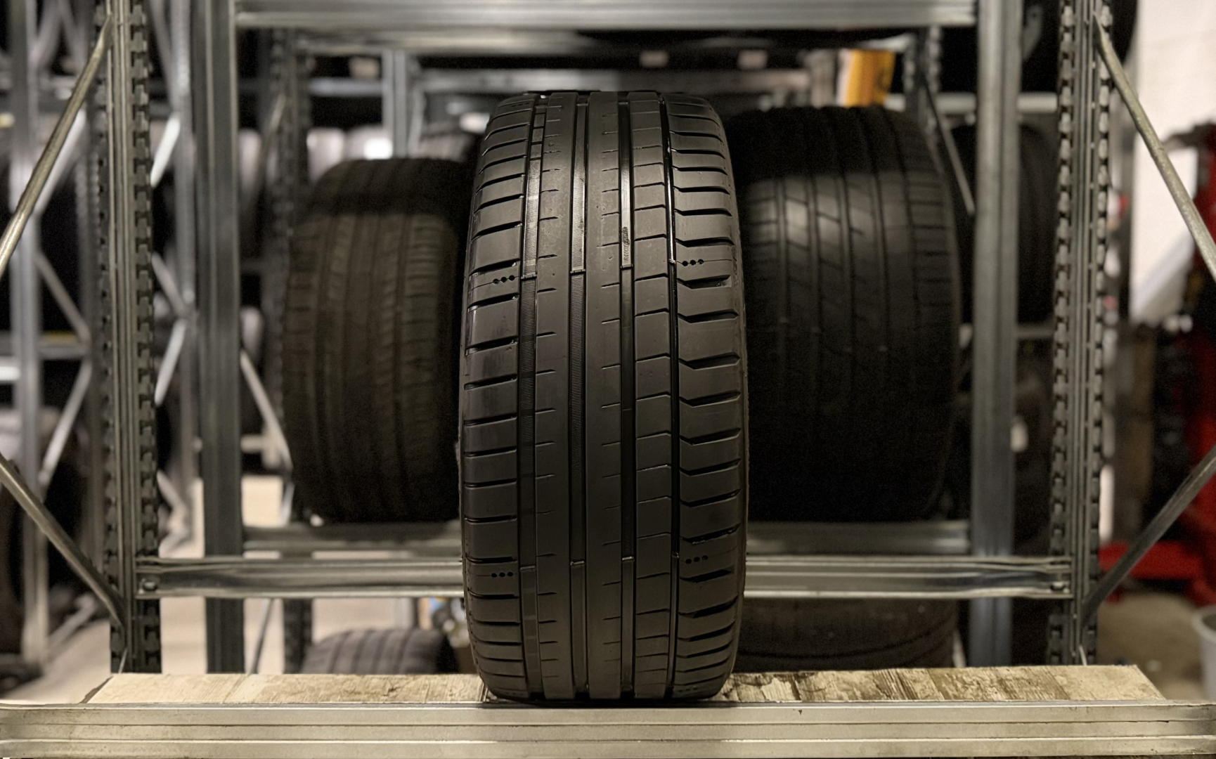 Michelin Pilot Sport 5 235/35R19 91 Y