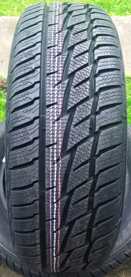 MATADOR MP92 SIBIR SNOW 235/55R19 105 V Lamellrehvid
