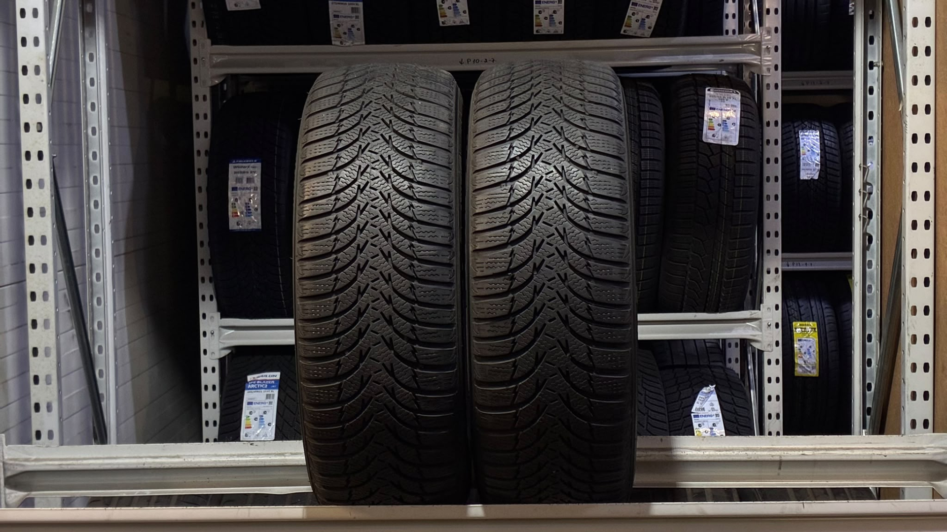 Marshal MW31 215/60R16 99 H Lamellrehvid