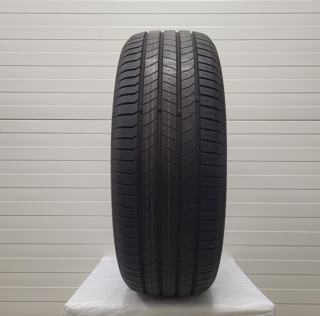 Nexen N FERA PRIMUS (DEMO) 215/60R17 96 H Suverehvid