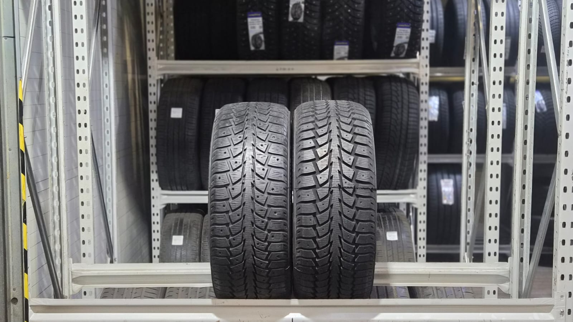 Nankang Snow Winter SW-5 215/55R16 97 T Friction tires