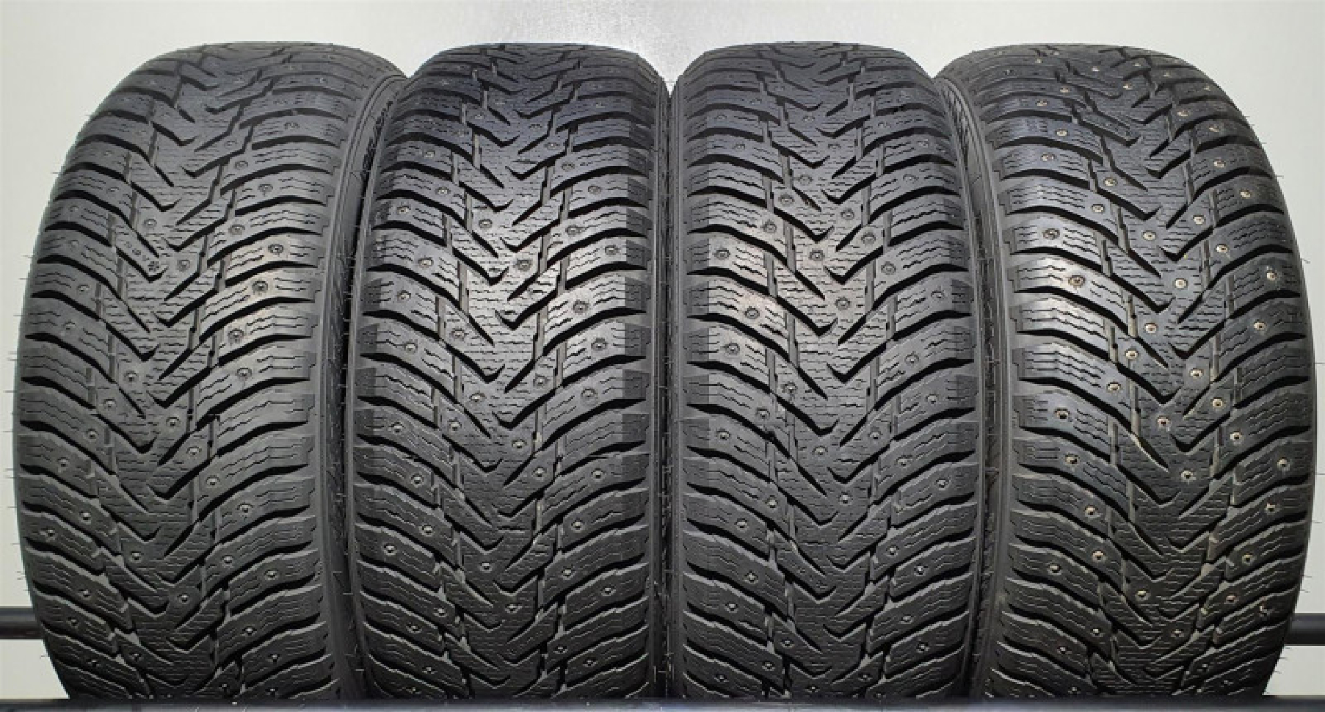 Nokian Hakkapeliitta 8 185/65R15 92 T Шипованные шины