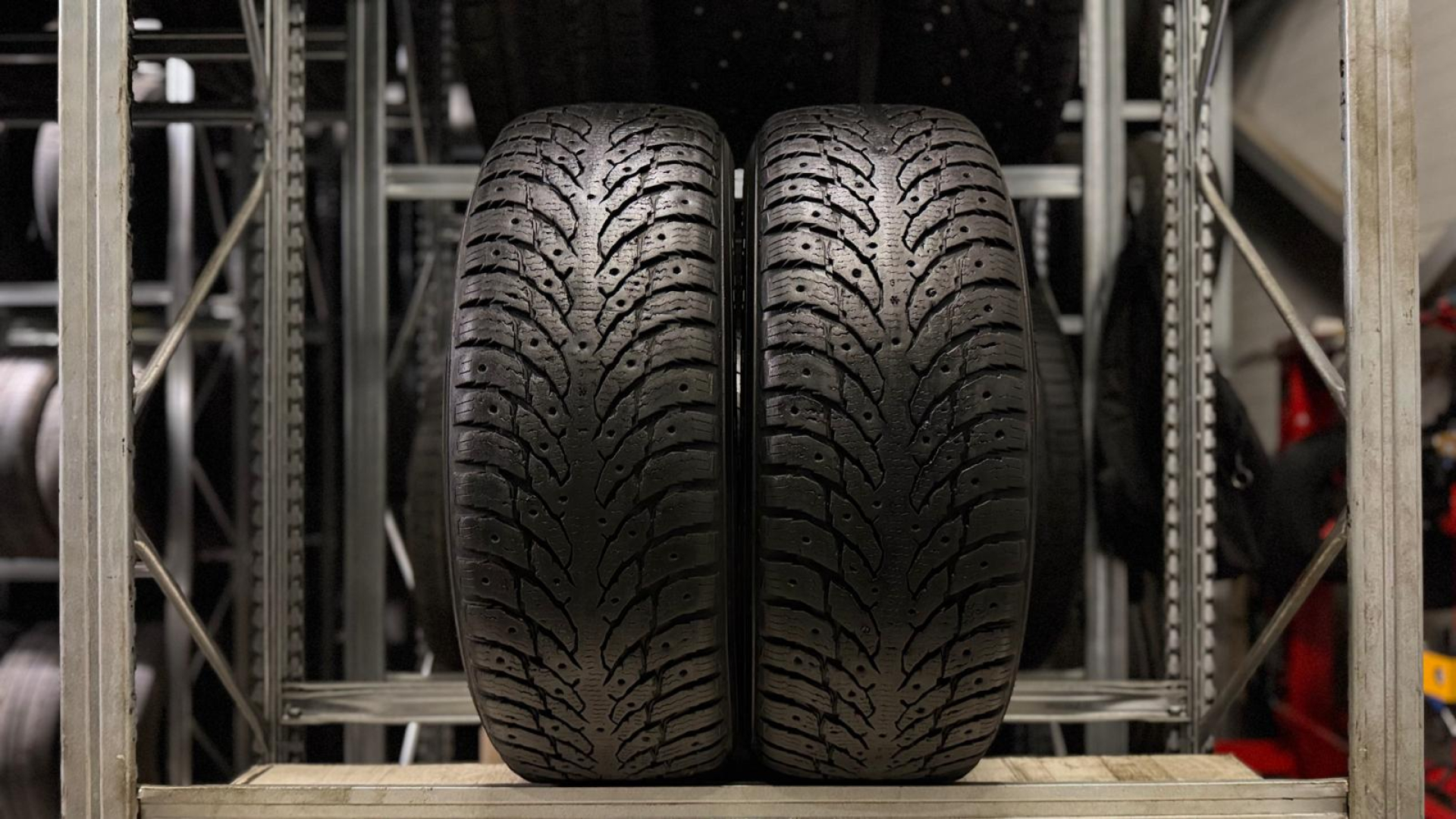 Nokian Hakkapeliitta 9 SUV 285/45R22 114 T Ламельные шины