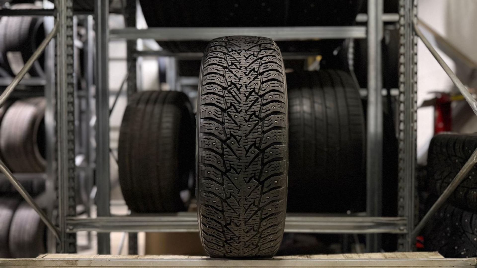 Bridgestone Noranza 001 205/60R16 96 T