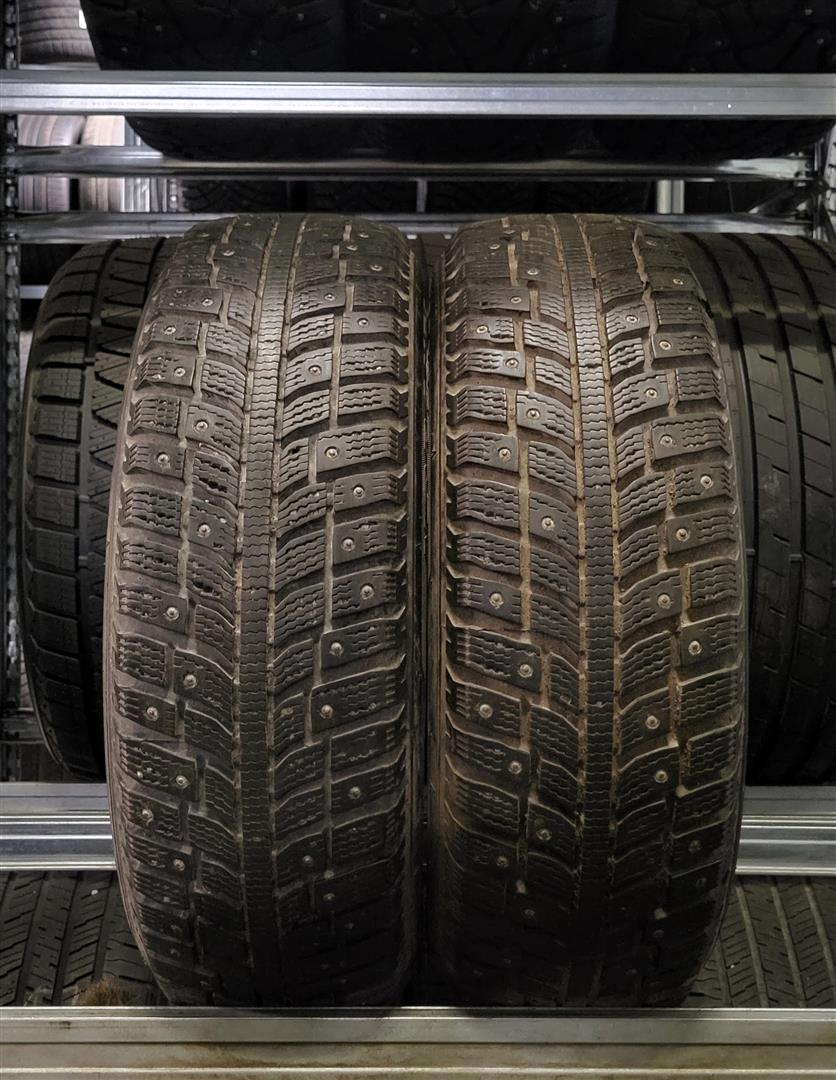 Bridgestone Noranza 175/65R14 82 T Studded tires