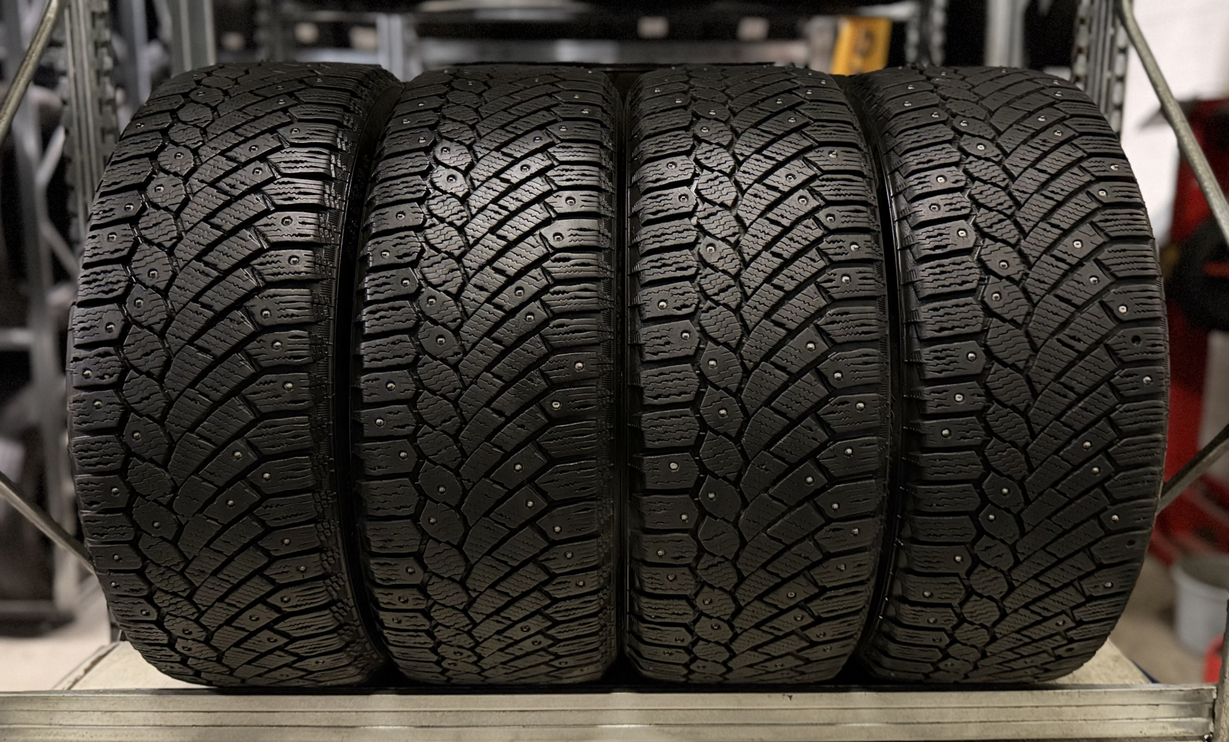 Gislaved Nord Frost 200 205/60R16 96 T