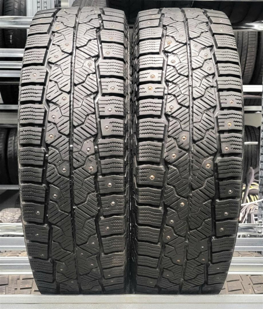 Gislaved Nord Frost Van 2 235/65R16C 115/113 R Naastrehvid