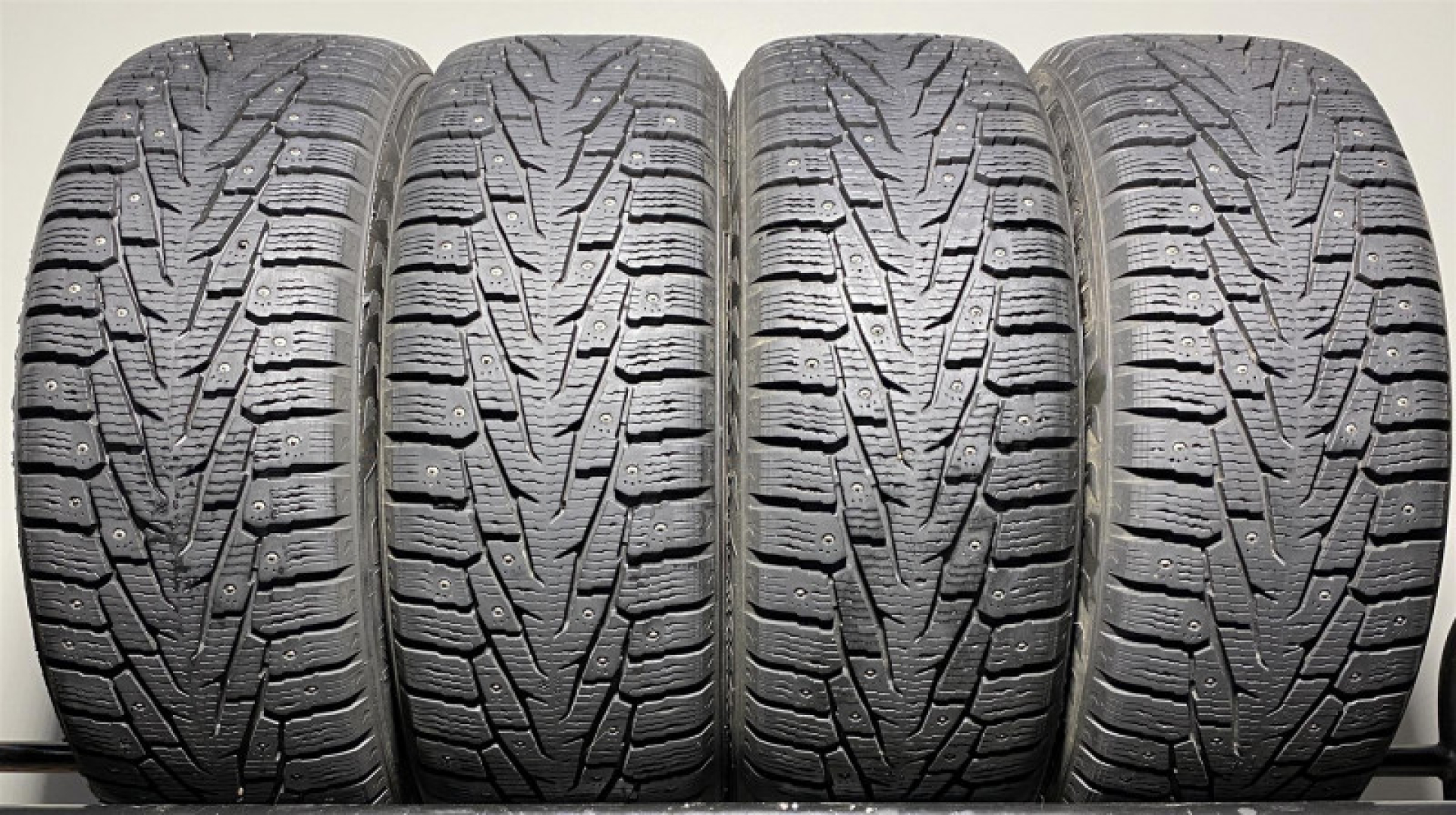 Nokian Nordman 7 Suv 255/65R17 114 T Studded tires