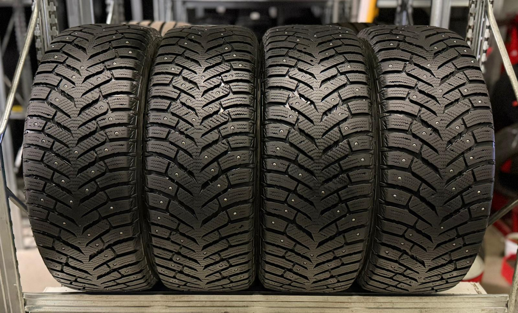 Toyo OBSERVE ICE-FREEZER 225/55R17 101 T Naastrehvid