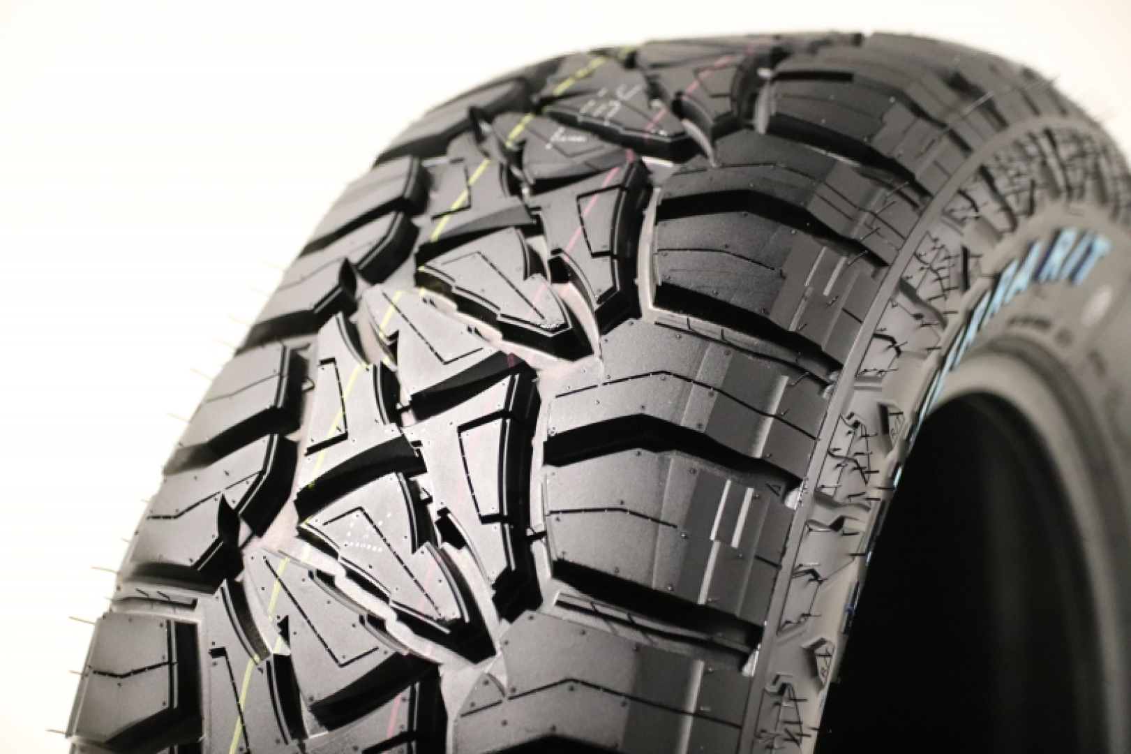 ILink Penterra R/T POR 265/60R18 114 Q Summer tires