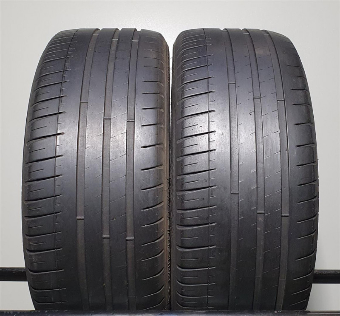 Michelin Pilot Sport 3 215/45R16 90 V AO Летние шины