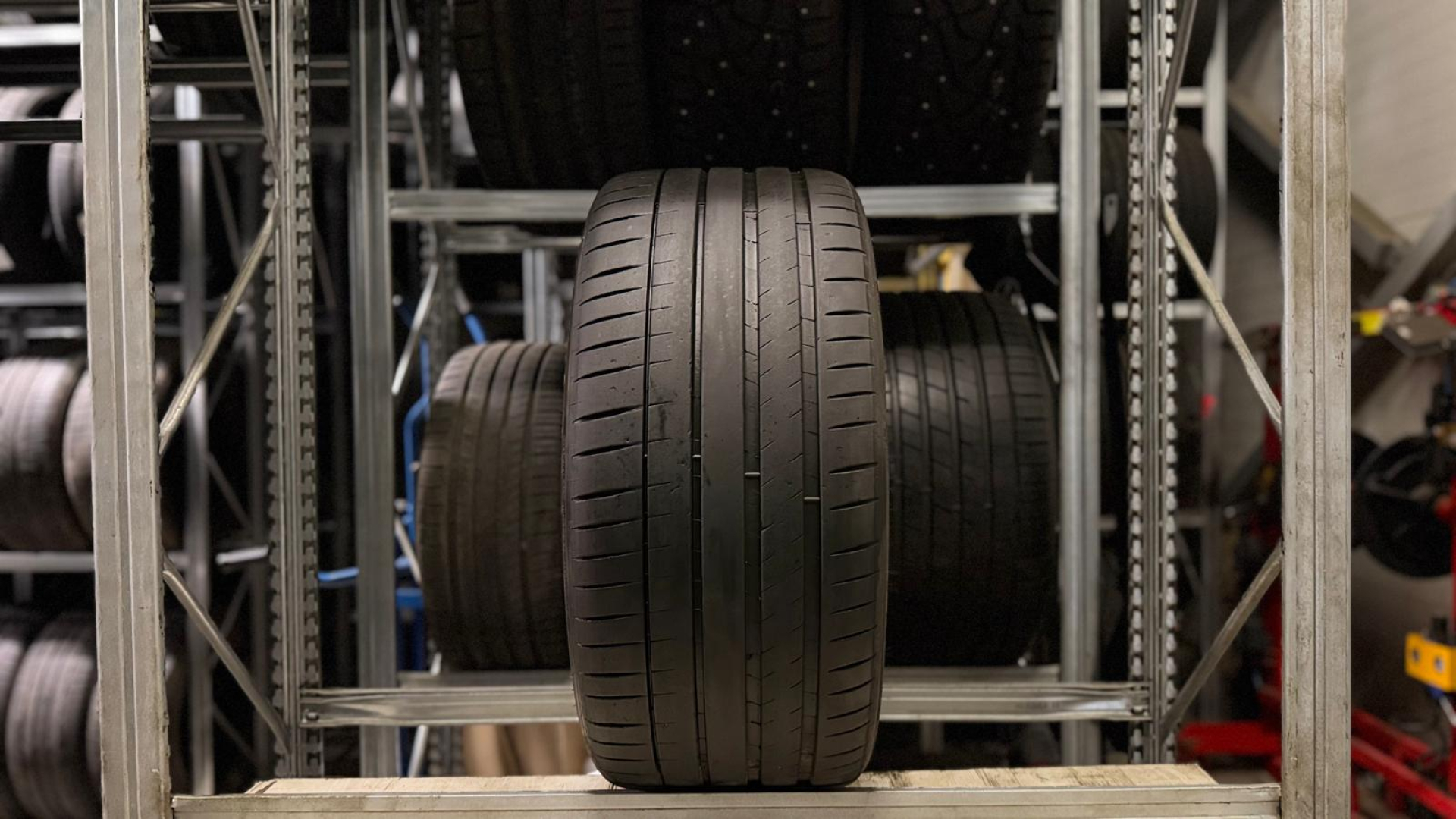 Michelin Pilot Sport 4 S 295/35R21 107 Y *