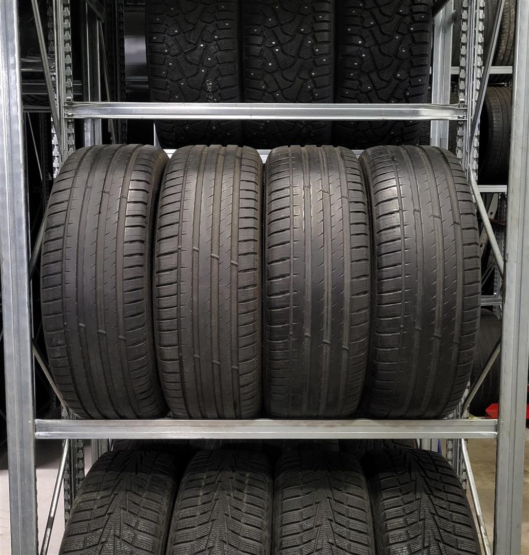 Michelin Pilot Sport 4 SUV 235/50R20 104 Y