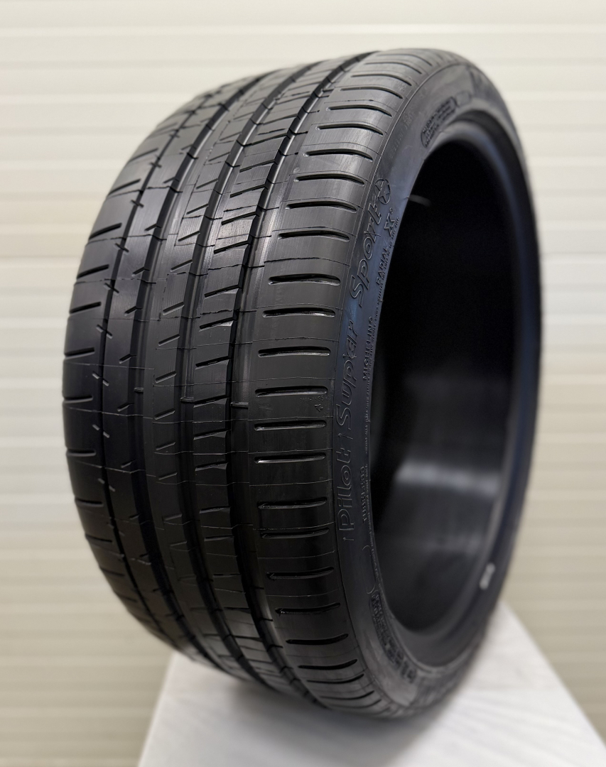 Michelin Pilot Super Sport 295/35R19 104 Y MO Suverehvid