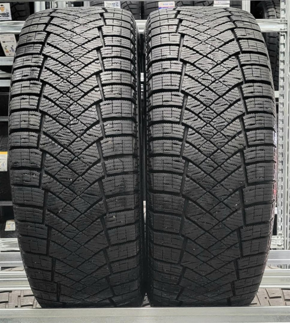 Pirelli Ice Zero FR 195/65R15 95 T Lamellrehvid