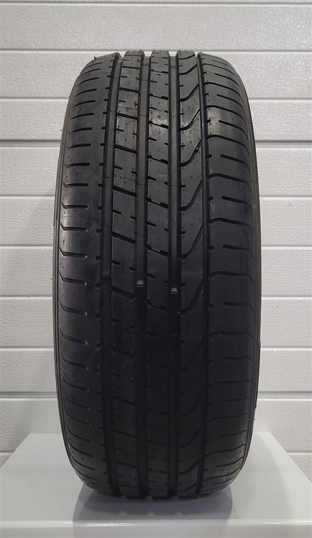 Pirelli P Zero 225/40R18 92 W MOE