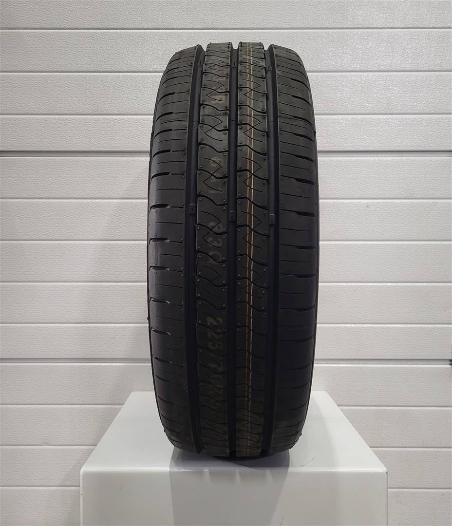 Marshal PorTran KC53 225/70R15C 112/110 R Suverehvid
